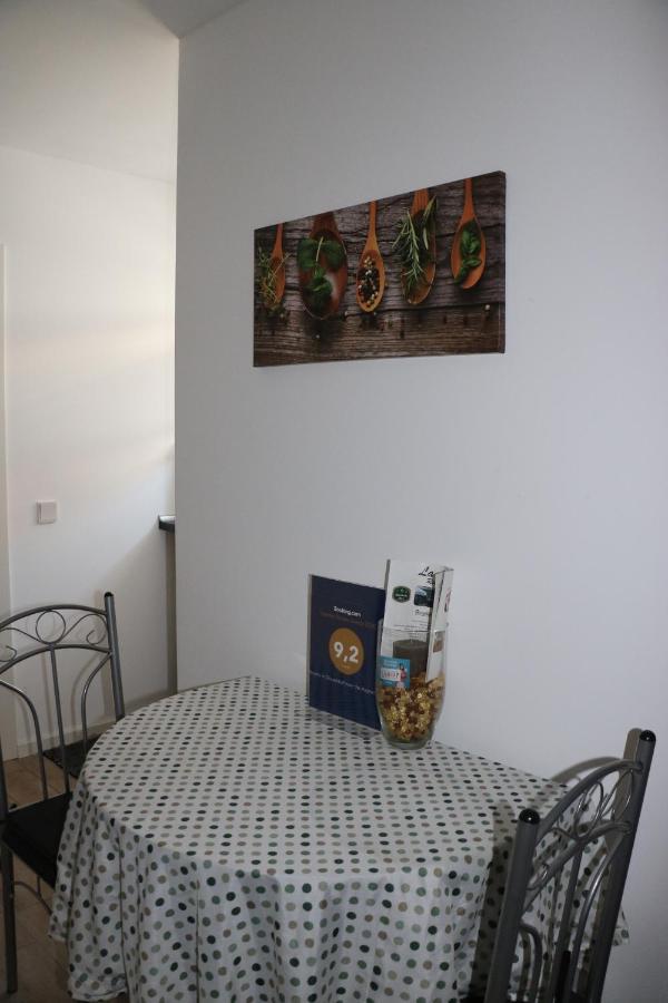 Rooms In Duesseldorf Near The Airport/Fair ภายนอก รูปภาพ